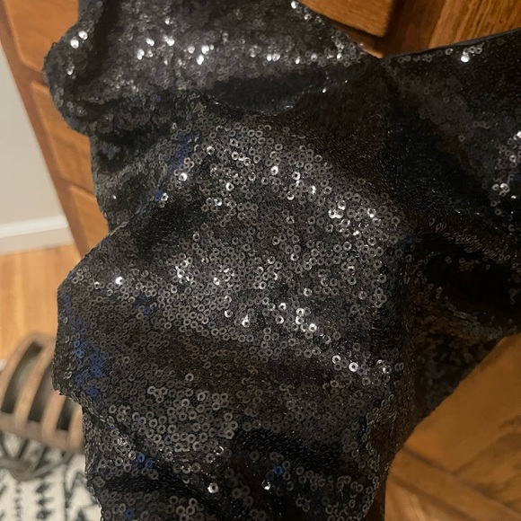 HAODUOYI Black Sequin Camisole - Picture 4 of 4